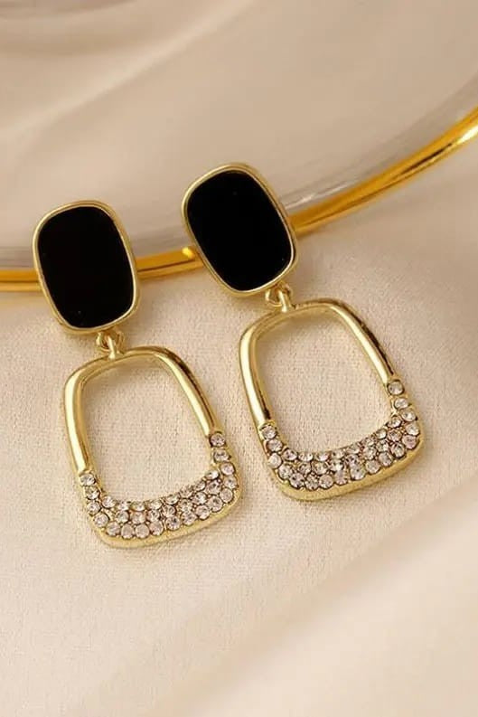 Anti tarnish earings for women