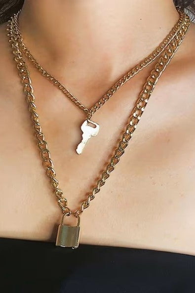 Trendy lock and key double layer neck chain