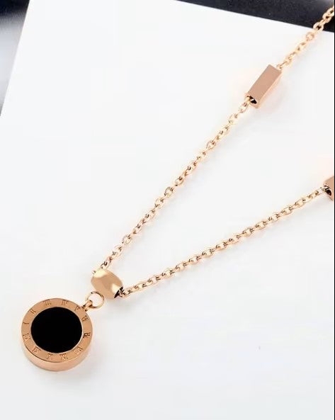 Roman Numerical luxury Necklace Material:- AlloyColor :- GoldSame as photo