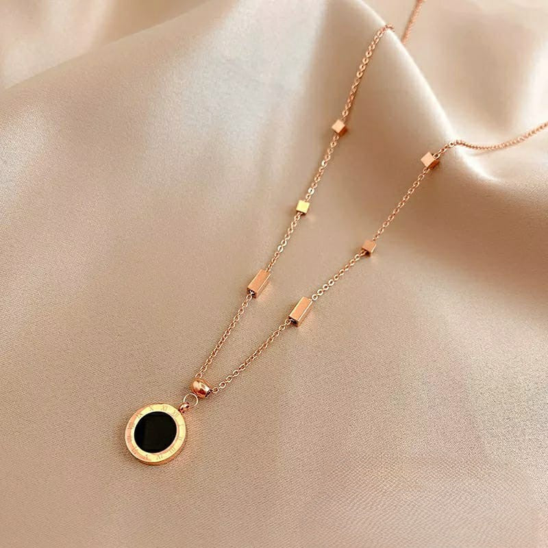 Roman Numerical luxury Necklace Material:- AlloyColor :- GoldSame as photo
