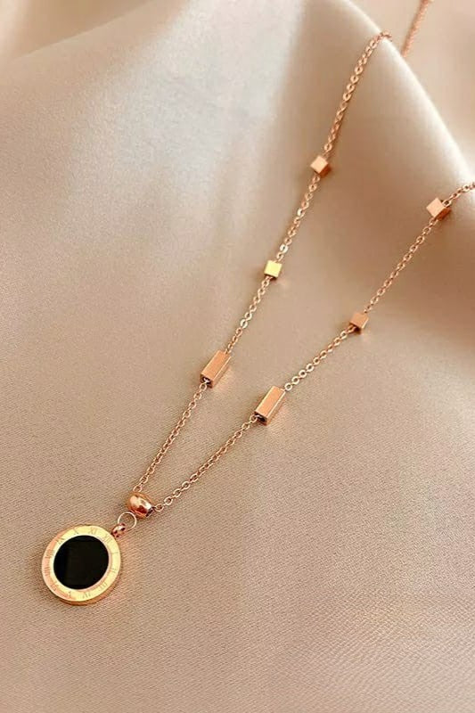 Roman Numerical luxury Necklace Material:- AlloyColor :- GoldSame as photo