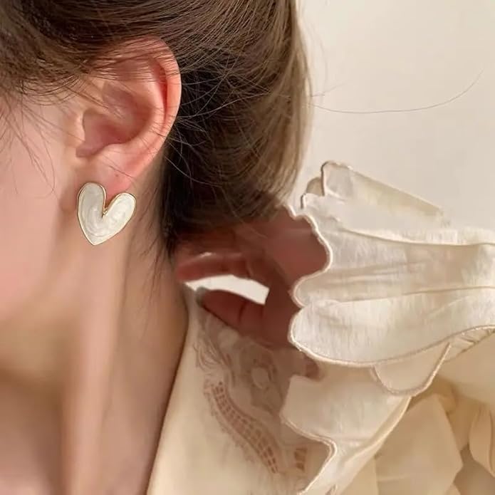 Anti Tarnish Heart shape Ear Studs