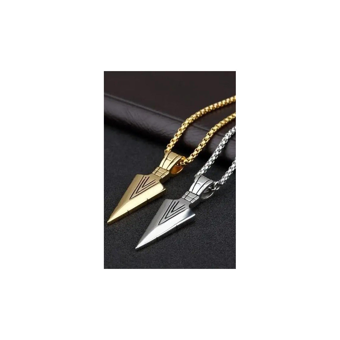 Arrow shape Unisex Necklace