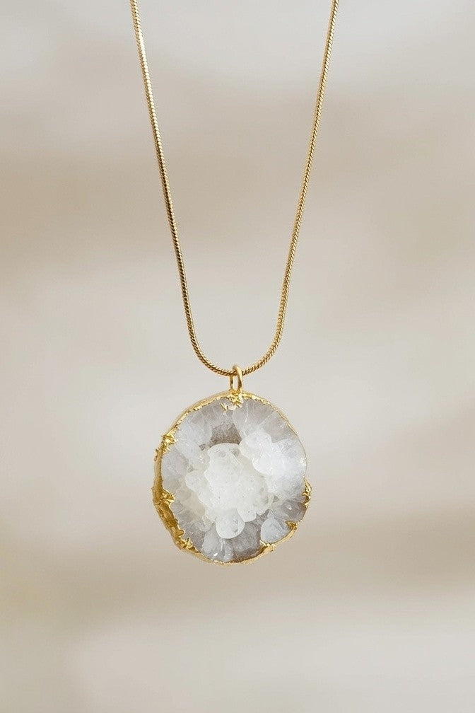 18K Gold Plated White Agate Druzy Pendant Necklace
