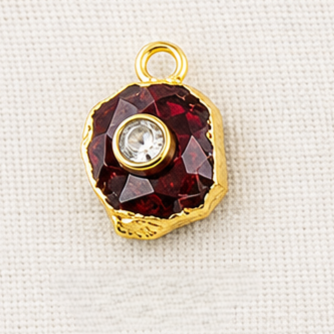 Gemstone pendant 2