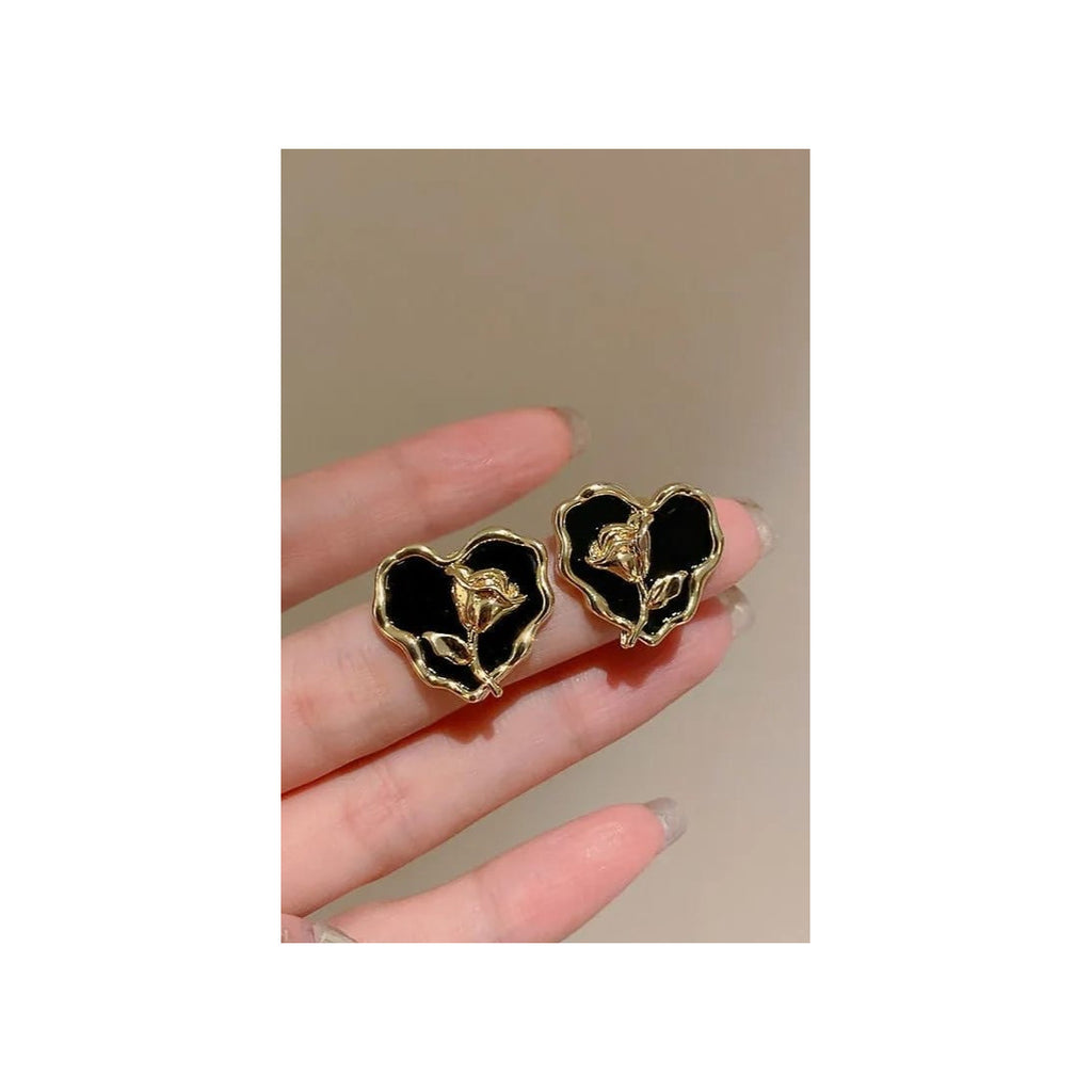 Anti tarnish Earrings Heart and Flower Combination