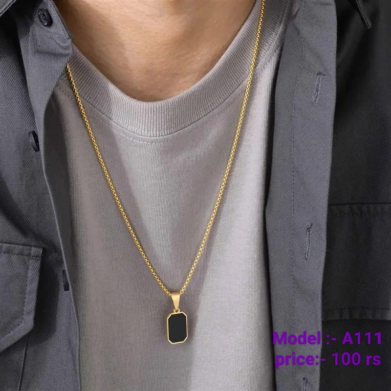 Men's Fashionable NecklaceMaterial:- Alloy zincColor ;- Gold and Silver