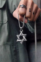 Men's Star pendant necklace