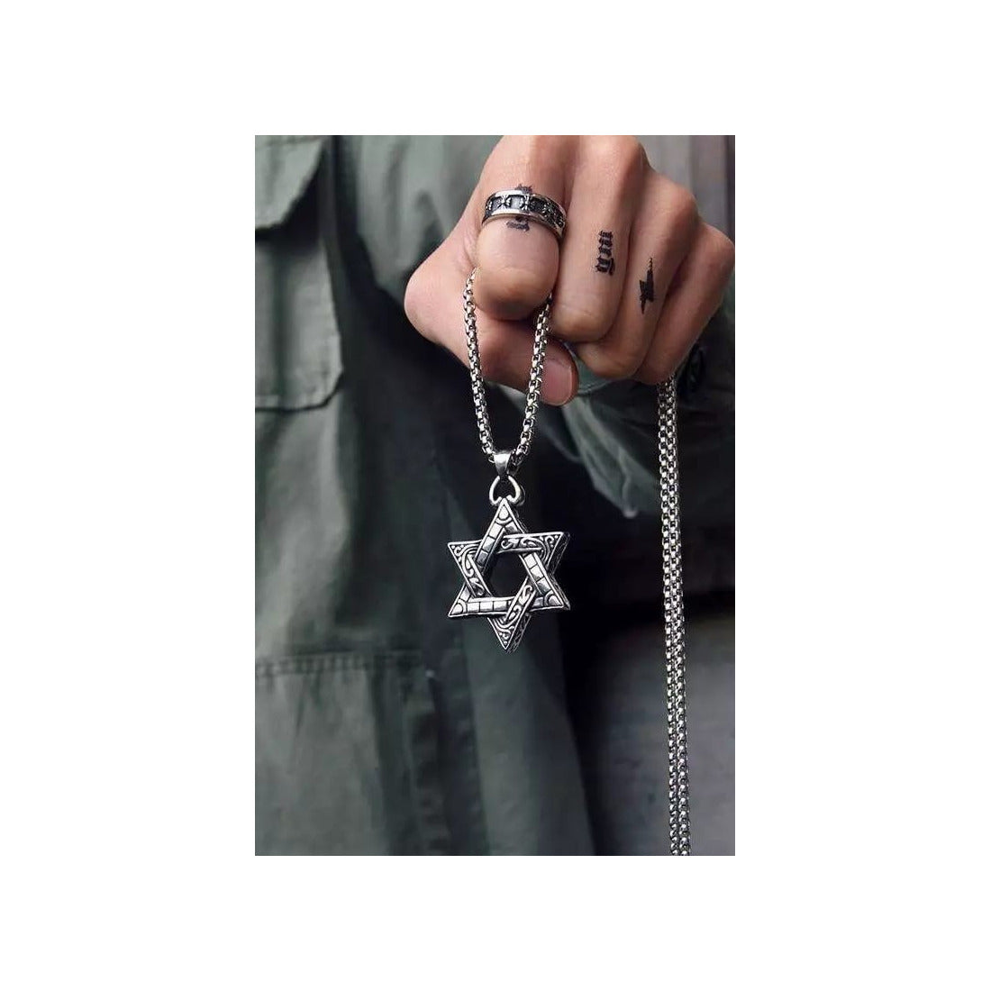 Men's Star pendant necklace