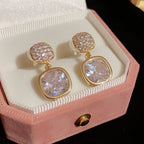 Luxury style Crystal Earrings Material:- Copper + Crystal Colour:- GoldAnti Tarnish products