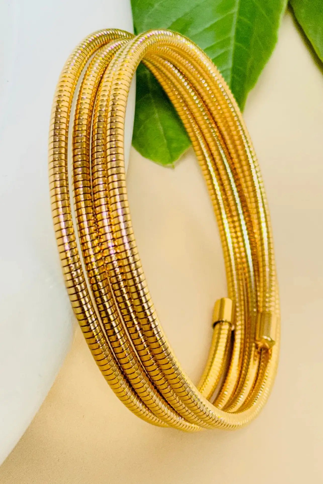 OMID Golden Spiral Dazzling Bracelet