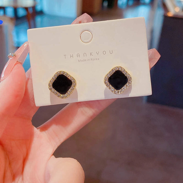 Anti Tarnish Black stone studs