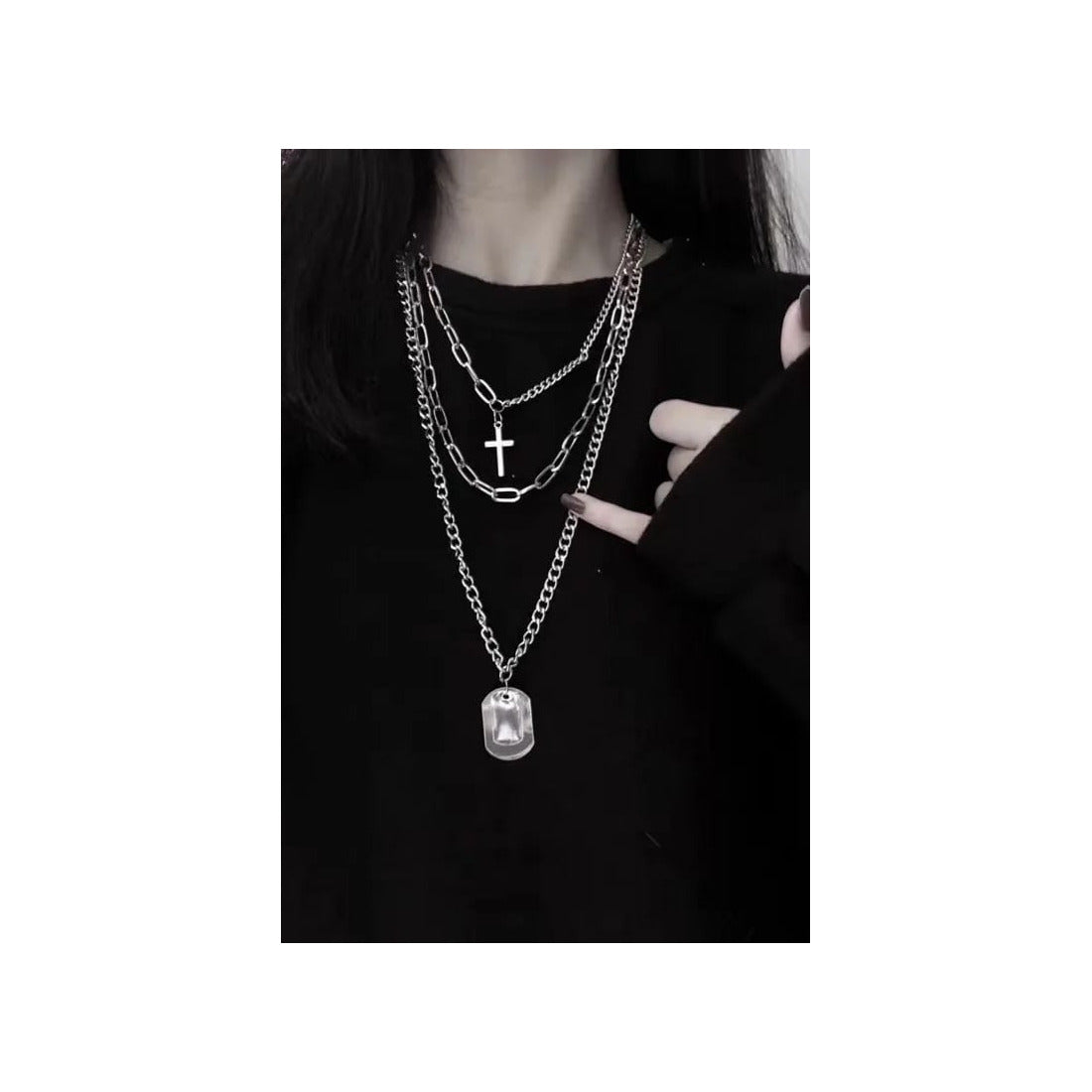 Multilayer neck chain