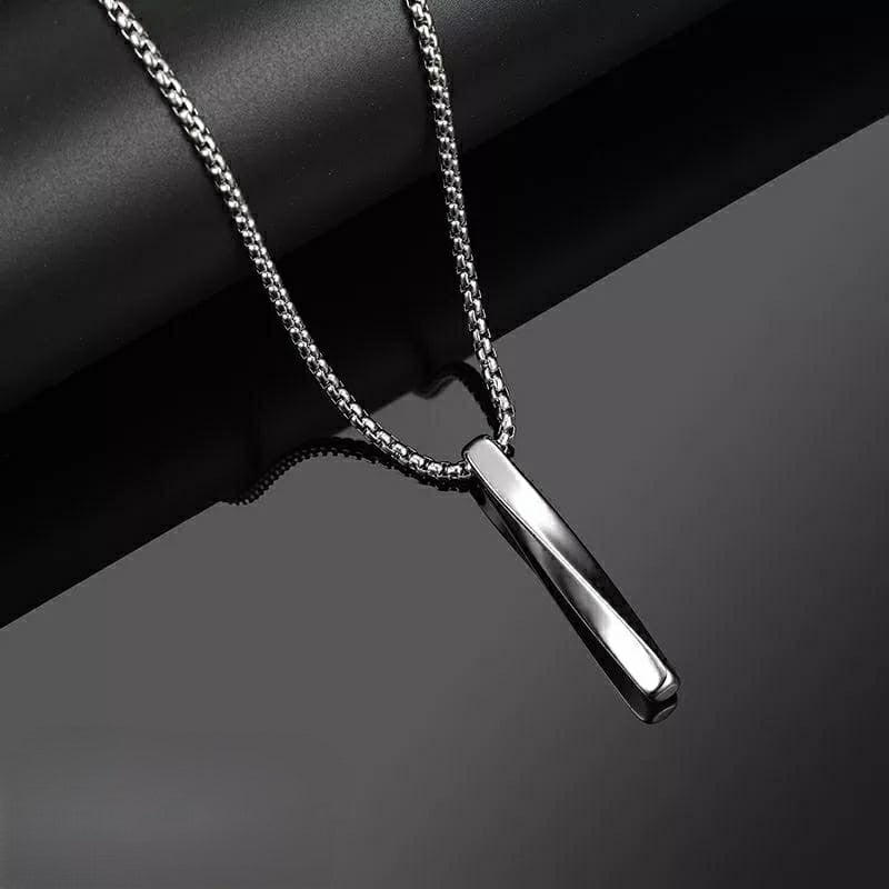 Men's bar pendant necklace