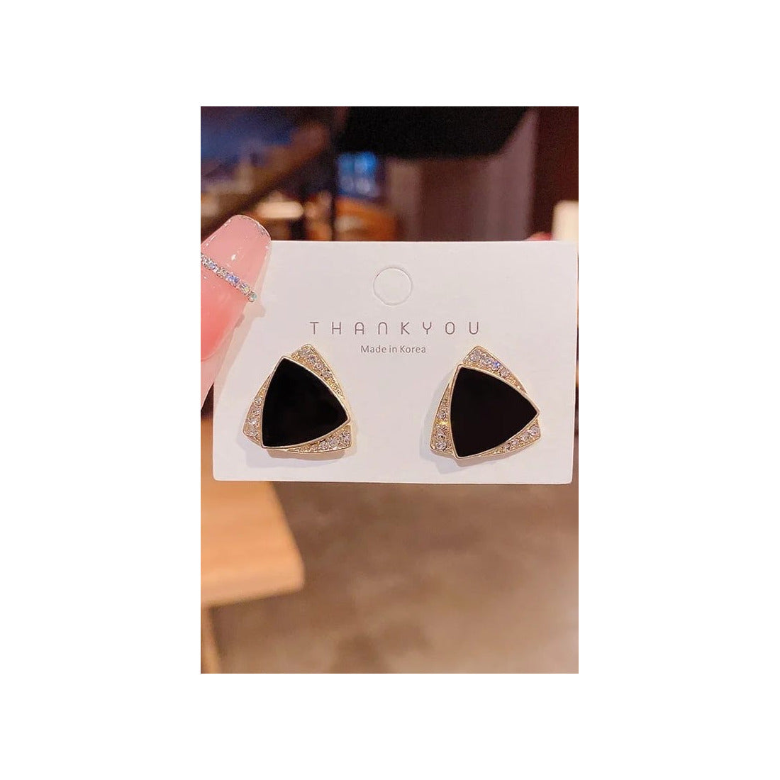 Double layer studs for womenColour:- GoldMaterial:- Zinc copper mixture Anti tarnish earrings