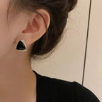 Double layer studs for womenColour:- GoldMaterial:- Zinc copper mixture Anti tarnish earrings