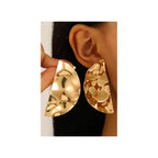 Stainless steel half moon Earrings Luxury styles and No fade earrings Colour:- Gold 18 k gold plated Anti allergic and Anti Tarnish