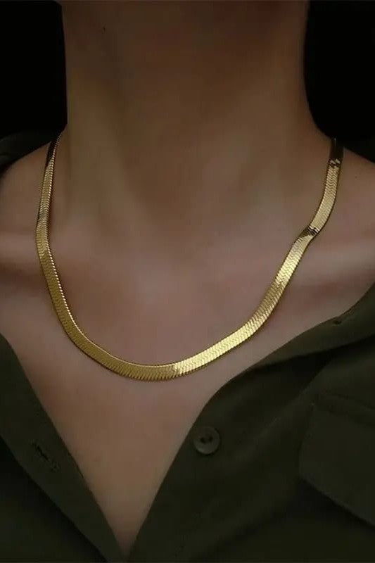 Stainless steel, Snake chain for women 18 k gold plated Colour:- GoldAnti tarnish necklace