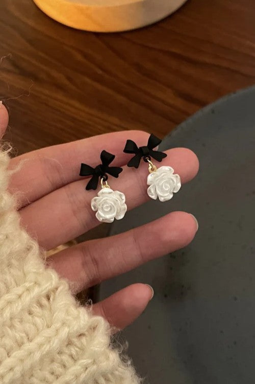 Flower and bow Earings for women