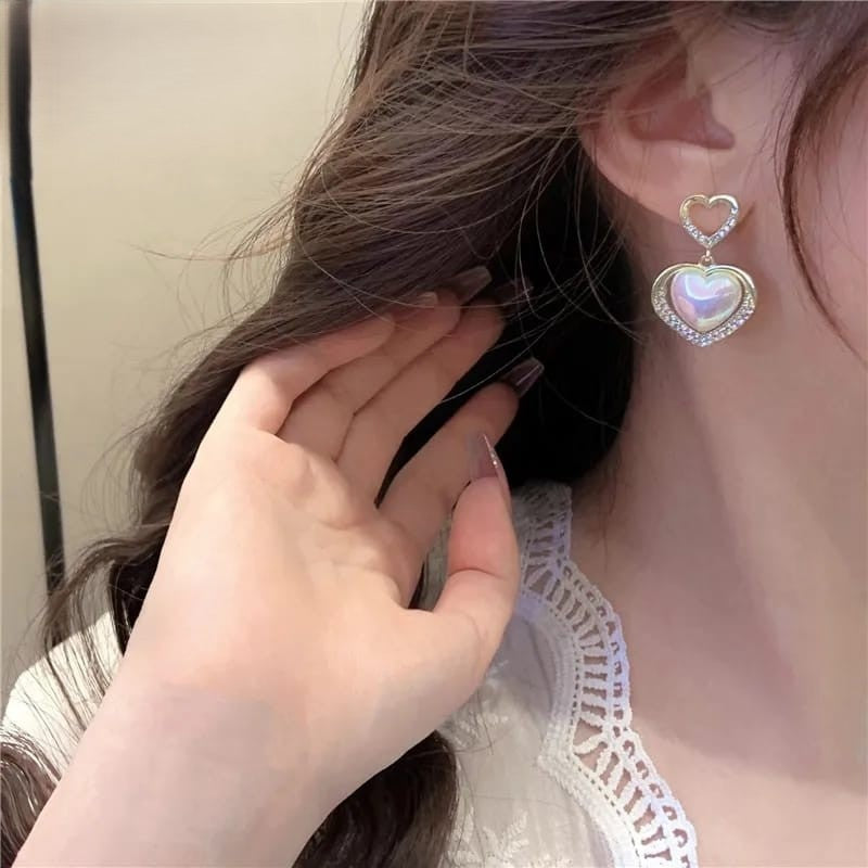 Heart Shape Rhinestones & Pearl Earrings