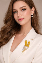 Hot selling design in brooches Unisex style for bothMaterial:- Alloy copper Anti Tarnish and Anti Allergic Superior Quality products