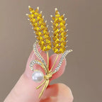 Hot selling design in brooches Unisex style for bothMaterial:- Alloy copper Anti Tarnish and Anti Allergic Superior Quality products