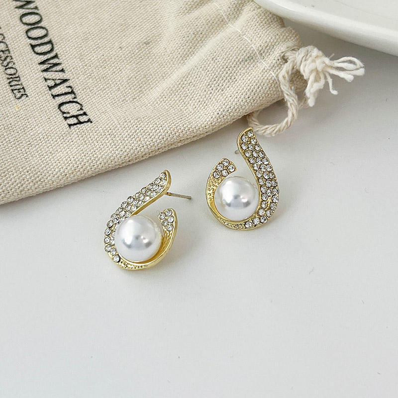 Hot selling Korean Ear Studs