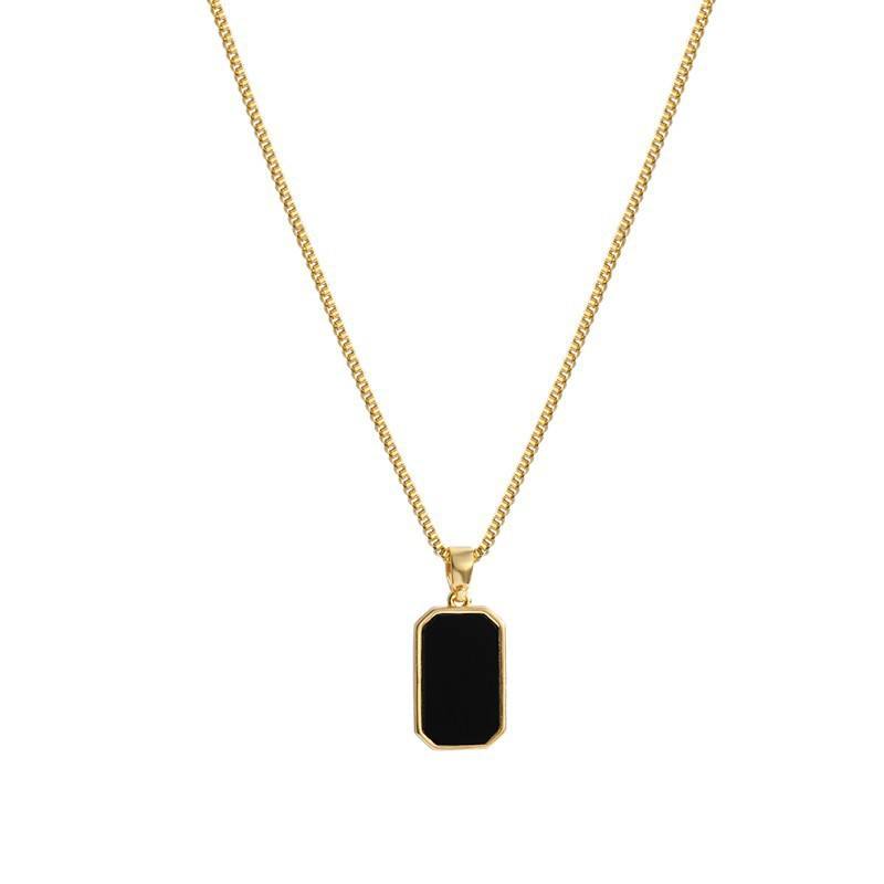 Elegant geometric shape black neck pendent