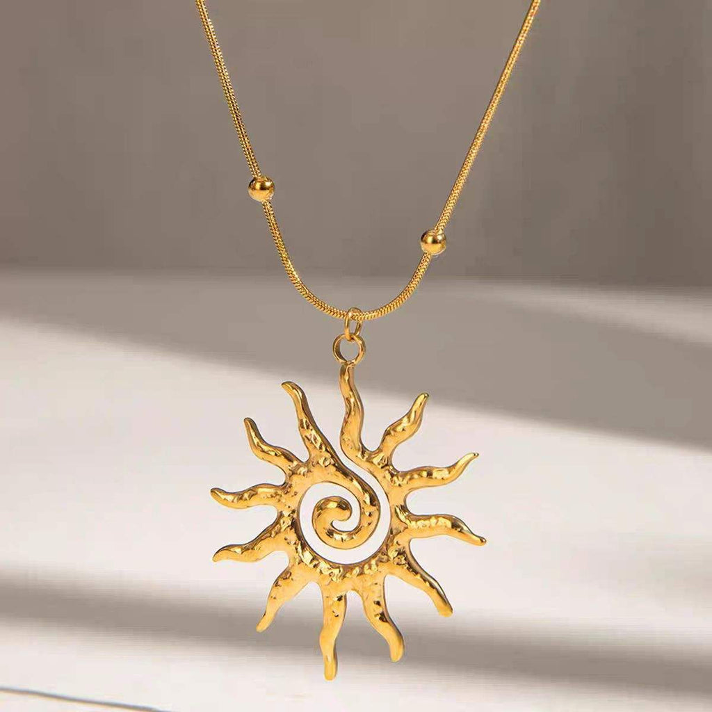Stainless steel  sun shaped Necklace for women Colour:- Gold Anti Tarnish and Anti Allergic 18 k gold plated