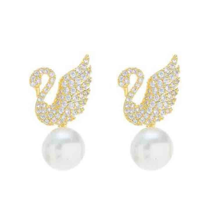 Swan stud earrings for womenMaterial:- Alloy zinc, pearl and zirconColor :- Gold