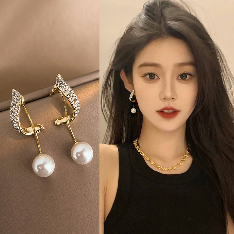 Celebrity Style pearl tassel Earrings