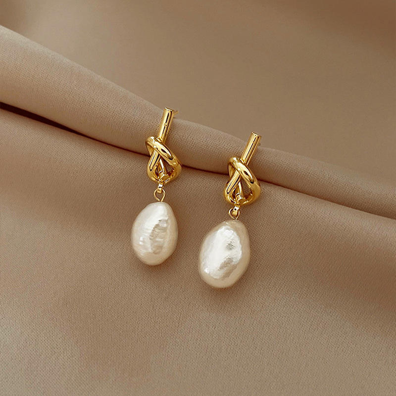 French design Pearl Earrings for women