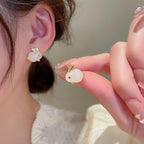 Rabbit shape ear studs