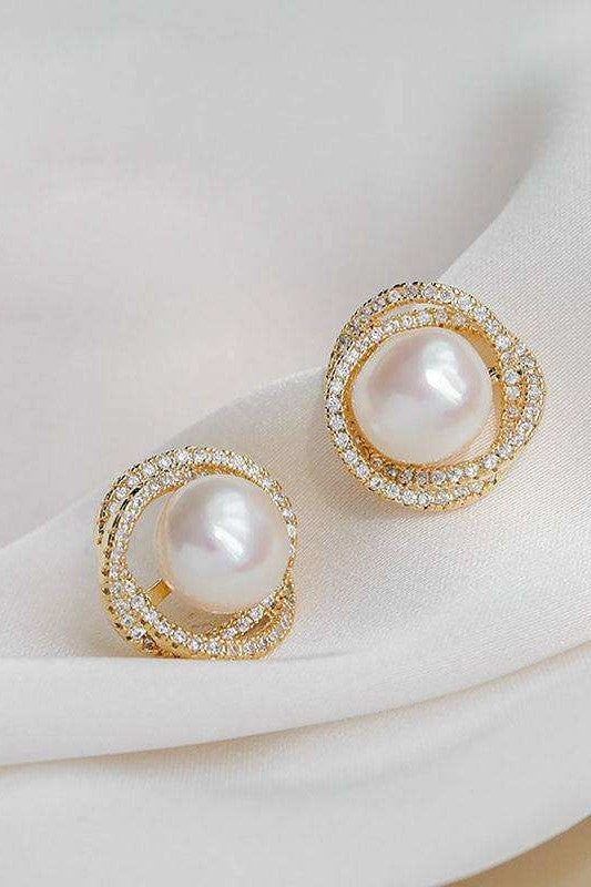 Floral zircon pearl Ear studs, Exclusively launchColor specifications :- goldenReady stock available