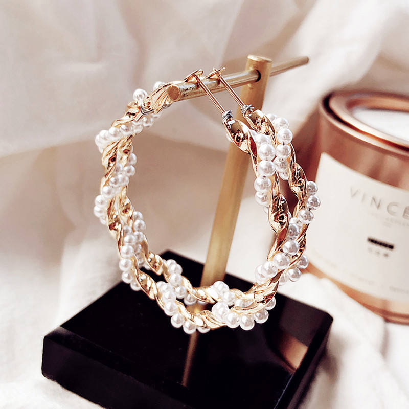 Pearl Earrings for womenMaterial:- Pearl + Alloy zincColor :- Gold