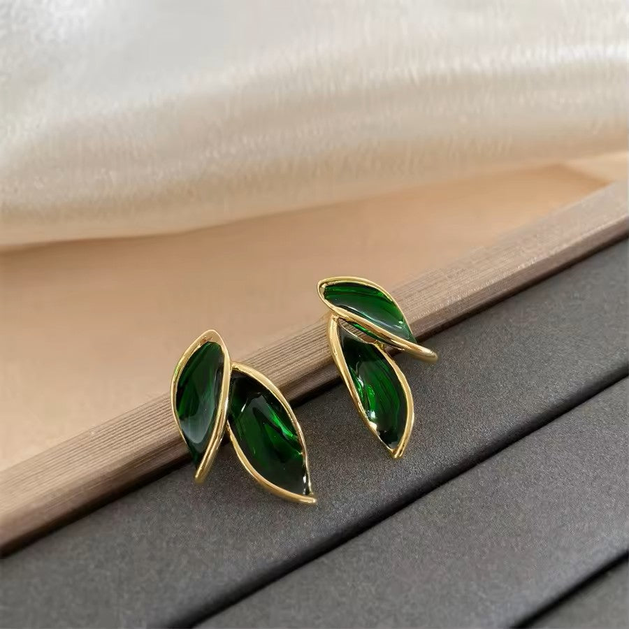 Leaf ear studs for women