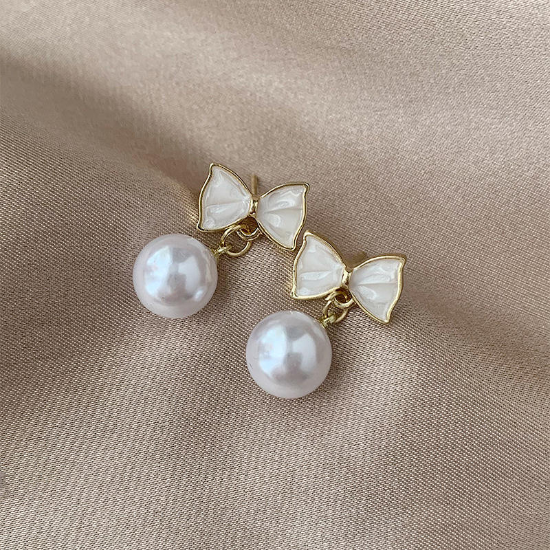 Anti tarnish Bow shaped Earrings