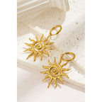 Stainless steel  sun shaped Necklace for women Colour:- Gold Anti Tarnish and Anti Allergic 18 k gold plated