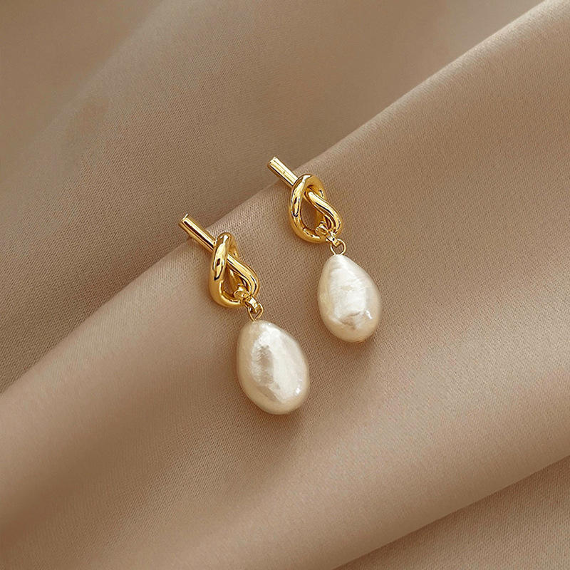 French design Pearl Earrings for women
