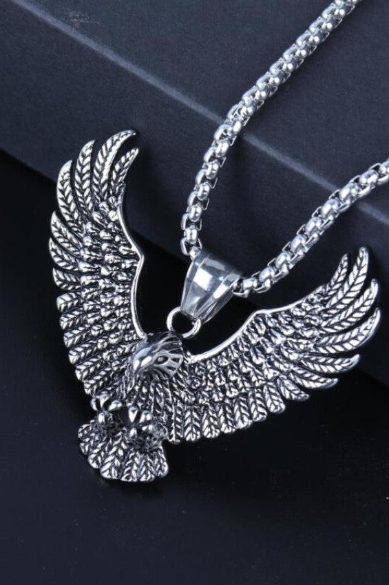 Eagle design Necklace Unisex style