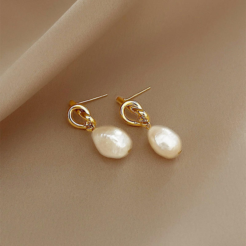 French design Pearl Earrings for women