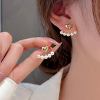 Pearl ear studs