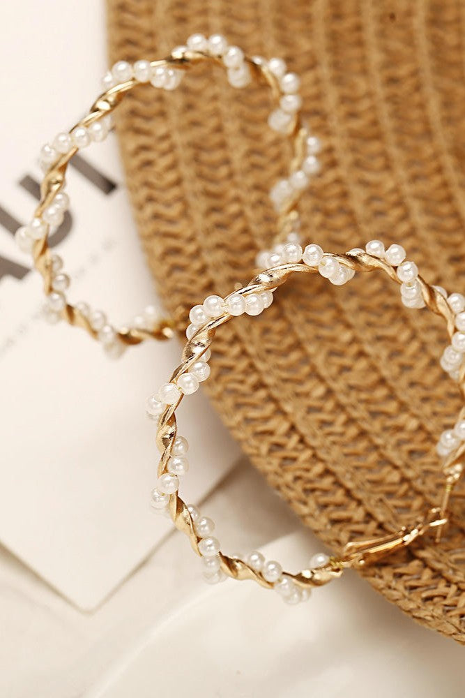 Pearl Earrings for womenMaterial:- Pearl + Alloy zincColor :- Gold