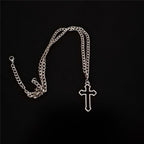 Cross necklace with thick chain Unisex style for both Men's and womenMaterial ;- Alloy zincColor :- Silver