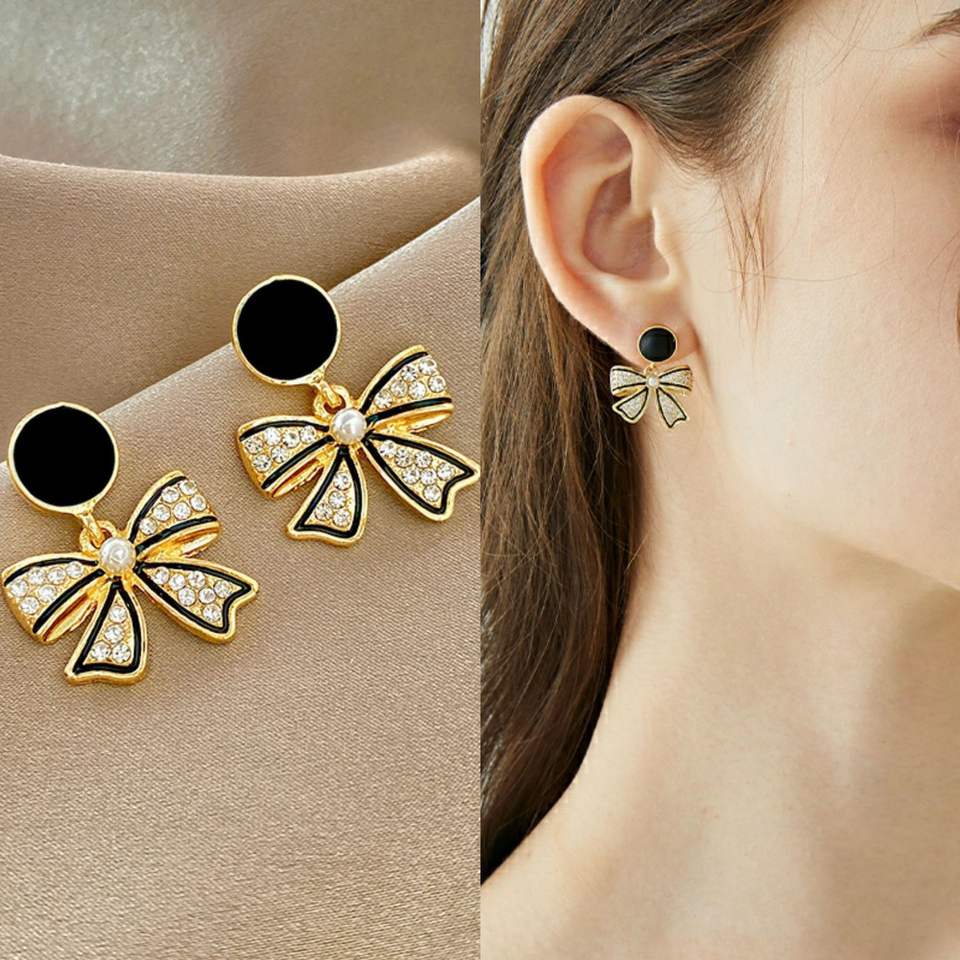 Bow shaped Earrings for women