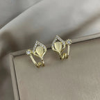 Water drop Ear Studs for WomenMaterial:- Alloy zinc + StonesColour:- Gold