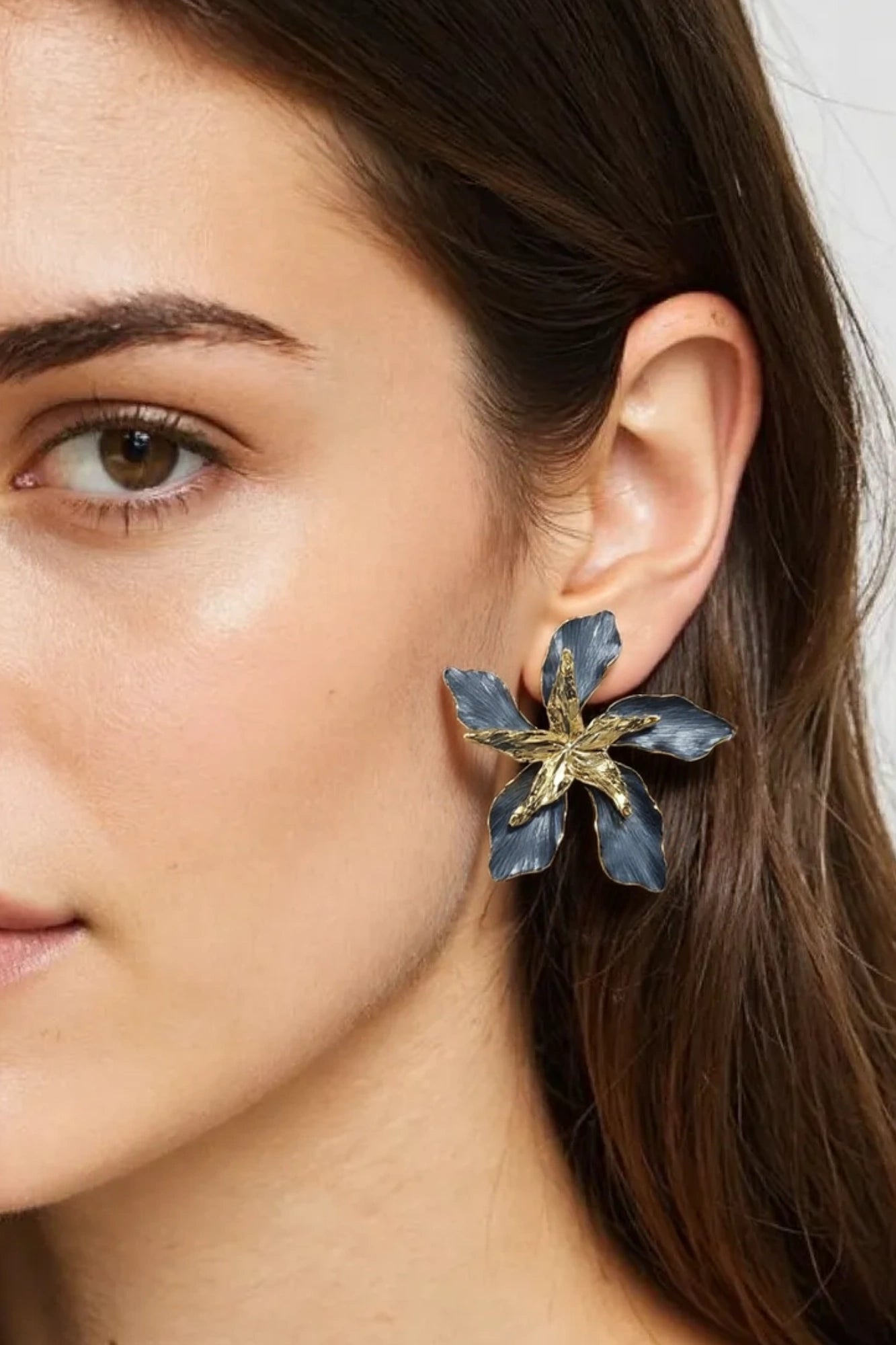 OMID Metallic Grey Flower Earrings