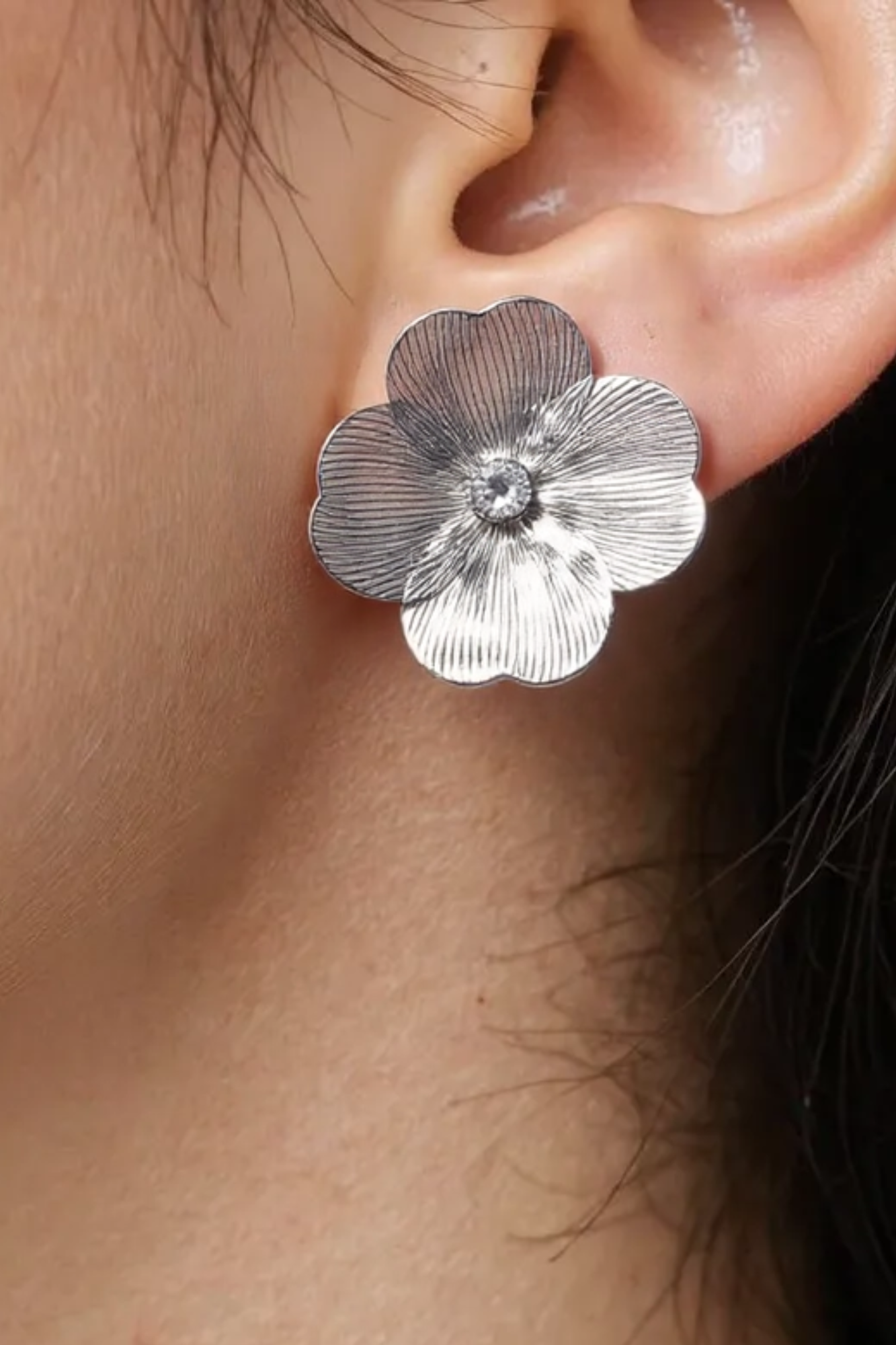 OMID Silver Flower Petal Western Earrings