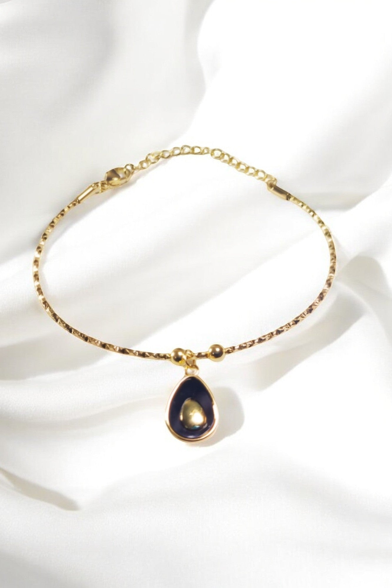 OMID Teardrop Charm Wire Bracelet
