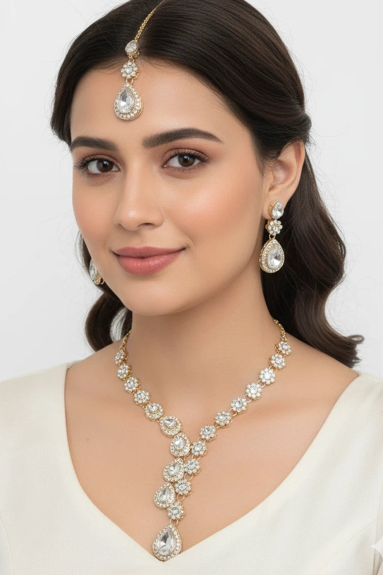 Bridal Gold-Plated Crystal Choker Necklace Set for Women and Girl (Necklace, Earrings & Maang Tikka)